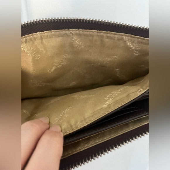 Guy Laroche Multi-Pocket Brown Crossbody Bag - Picture 6 of 8